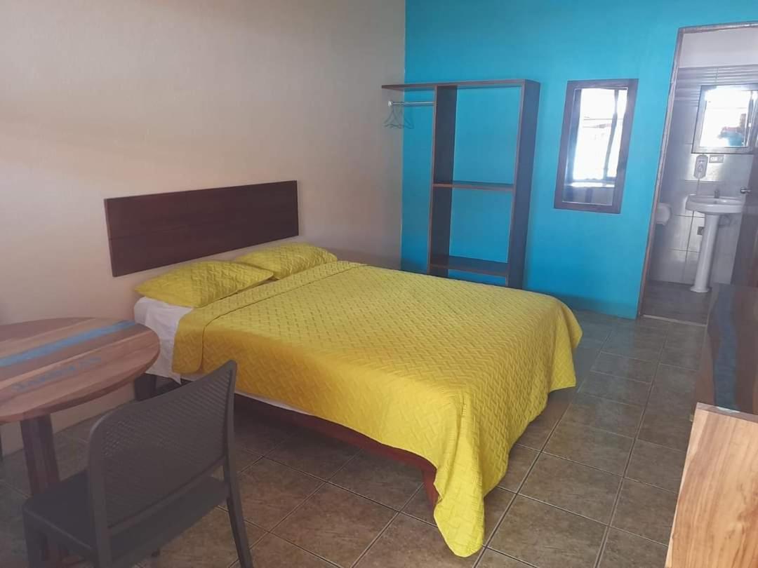 Hotel Cabinas Jacomar Kültér fotó